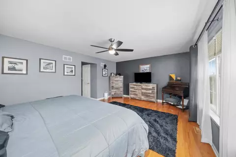 Bedroom - 19403 Tramore Ln, Mokena, IL 60448 photo 2 of 3