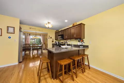 Kitchen - 19403 Tramore Ln, Mokena, IL 60448 photo 1 of 4