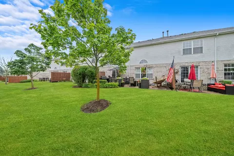 Exterior - 19403 Tramore Ln, Mokena, IL 60448 photo 5 of 6