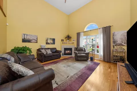 Living - 19403 Tramore Ln, Mokena, IL 60448 photo 1 of 3