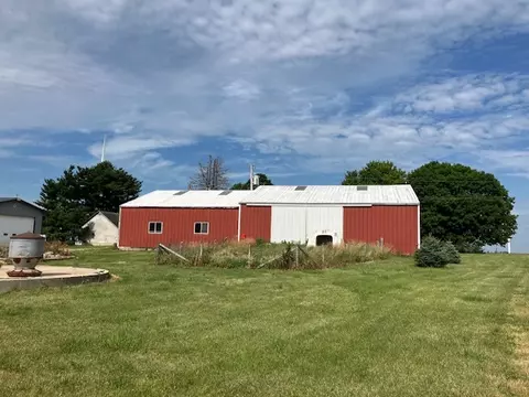 348 Church Rd, Compton, IL 61318 photo 32