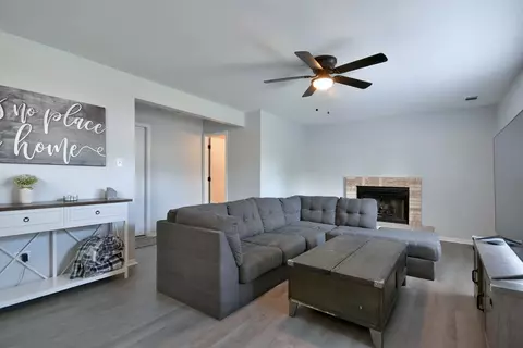 Living - 7009 Manchester Dr, Plainfield, IL 60586 photo 2 of 4