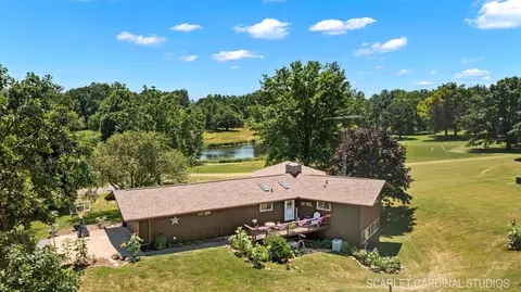 8933 Tomahawk Trl, Shabbona, IL 60550