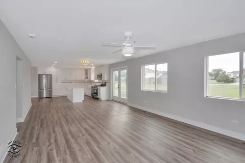 Living - 26159 County Fair Dr, Monee, IL 60449 photo 4 of 4