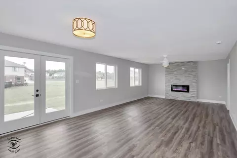 Living - 26159 County Fair Dr, Monee, IL 60449 photo 2 of 4