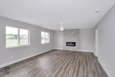 Living - 26159 County Fair Dr, Monee, IL 60449 photo 3 of 4