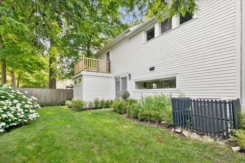 611 E Prospect Ave, Lake Bluff, IL 60044 photo 30