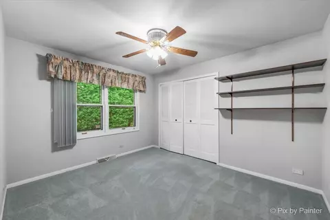 Bedroom - 1209 Mallard Dr, Elgin, IL 60123 photo 4 of 5