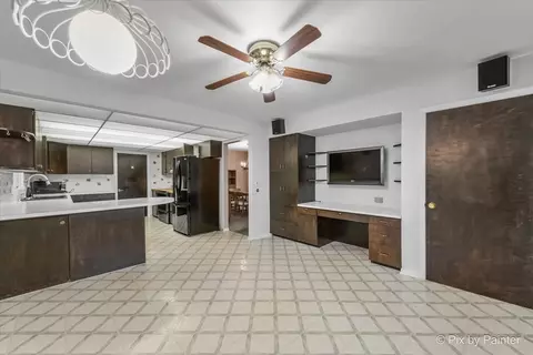 Other - 1209 Mallard Dr, Elgin, IL 60123 photo 3 of 8