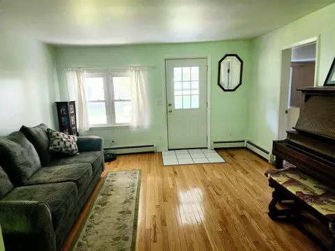 Living - 22519 W Renwick Rd, Plainfield, IL 60544 photo 2 of 3