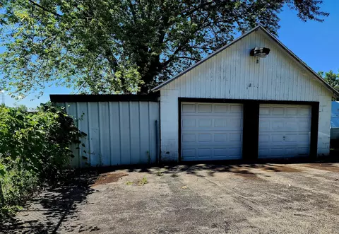Exterior - 22519 W Renwick Rd, Plainfield, IL 60544 photo 3 of 3