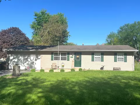 331 Rosalind Rd, Rochelle, IL 61068