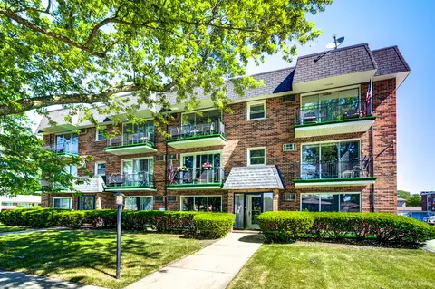 3758 W 120th St #3C, Alsip, IL 60803