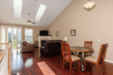 Dining - 1094 Canyon Creek Rd, Normal, IL 61761 photo 1 of 2