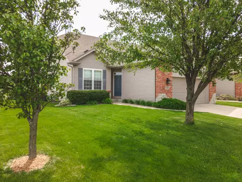 Exterior - 1094 Canyon Creek Rd, Normal, IL 61761 photo 2 of 7
