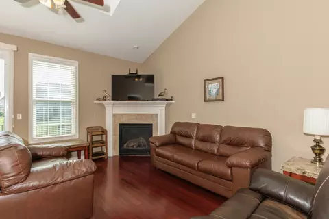 Living - 1094 Canyon Creek Rd, Normal, IL 61761 photo 1 of 2