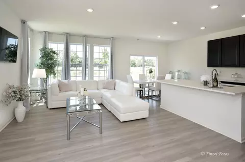 Other - 1012 Draper Rd, Mchenry, IL 60050 photo 2 of 3
