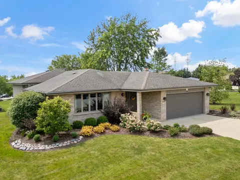 13800 Logan Dr, Orland Park, IL 60467