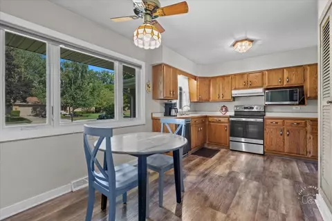 Kitchen - 935 Ruth Dr, Elgin, IL 60123 photo 1 of 2
