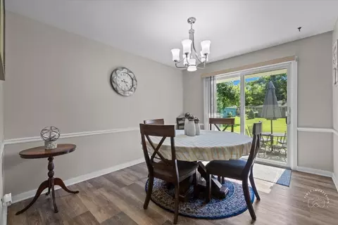 Dining - 935 Ruth Dr, Elgin, IL 60123 photo 1 of 1
