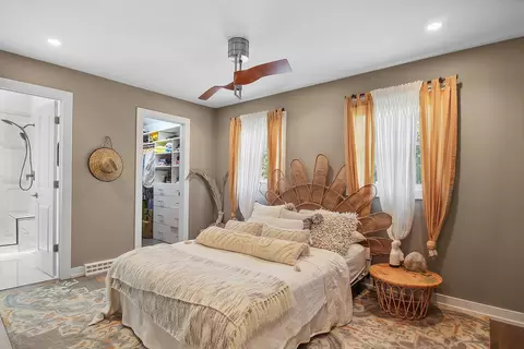 Bedroom - 3209 Kingfisher Ct, Rolling Meadows, IL 60008 photo 2 of 2