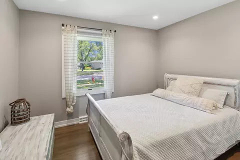 Bedroom - 3209 Kingfisher Ct, Rolling Meadows, IL 60008 photo 1 of 2