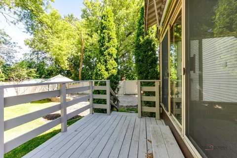 906 Juneway Ave, Deerfield, IL 60015 photo 26