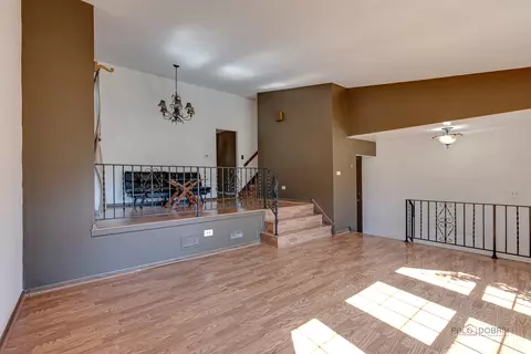 906 Juneway Ave, Deerfield, IL 60015 photo 5