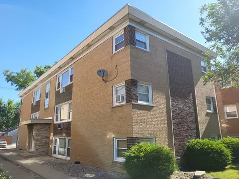 6248 W Montrose Ave #2F, Chicago, IL 60634