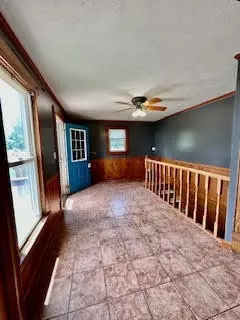 103 E Washington St, Congerville, IL 61729 photo 21