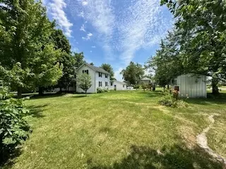 103 E Washington St, Congerville, IL 61729 photo 2