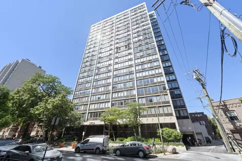 2754 N Hampden Ct #1705, Chicago, IL 60614