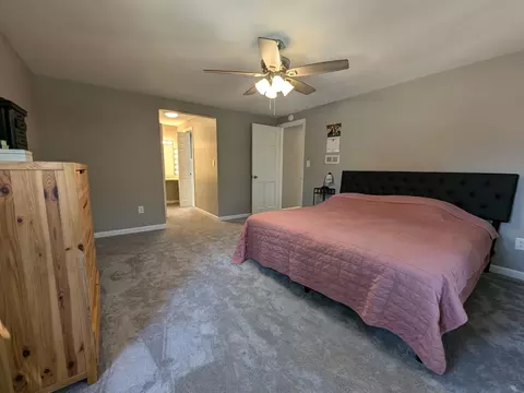 Bedroom - 1703 Mayfair Rd, Champaign, IL 61821 photo 2 of 10