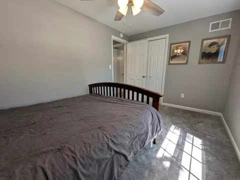 Bedroom - 1703 Mayfair Rd, Champaign, IL 61821 photo 6 of 10
