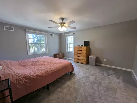 Bedroom - 1703 Mayfair Rd, Champaign, IL 61821 photo 1 of 10