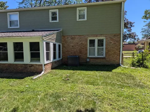 Exterior - 1703 Mayfair Rd, Champaign, IL 61821 photo 10 of 10