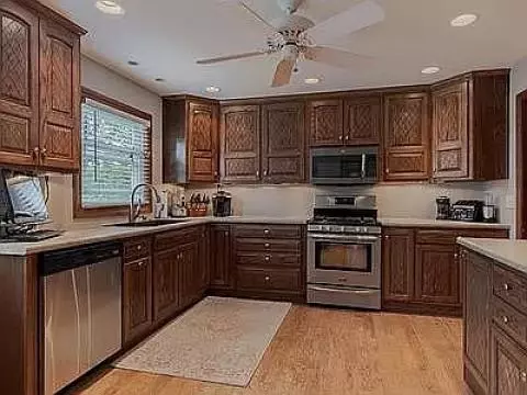 Kitchen - 308 Grant Rd, Bloomington, IL 61701 photo 3 of 6