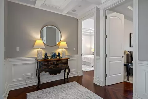 Entry Way - 446 Jackson Ave, Glencoe, IL 60022 photo 2 of 3