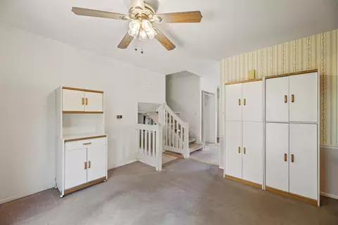 2002 N Sherman Dr, Mchenry, IL 60050 photo 9