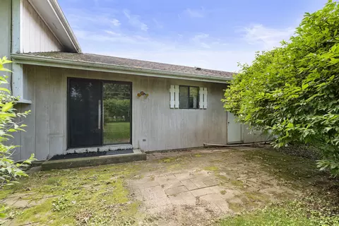 2002 N Sherman Dr, Mchenry, IL 60050 photo 30