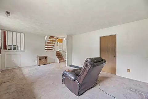 2002 N Sherman Dr, Mchenry, IL 60050 photo 20