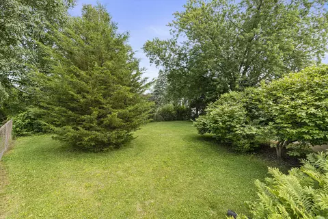 2002 N Sherman Dr, Mchenry, IL 60050 photo 25