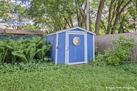 Exterior - 4517 Clearview Dr, Mchenry, IL 60050 photo 6 of 7