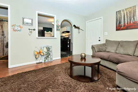 Living - 4517 Clearview Dr, Mchenry, IL 60050 photo 3 of 3