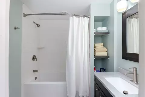 Bath - 914 E Locust St, Bloomington, IL 61701 photo 1 of 2