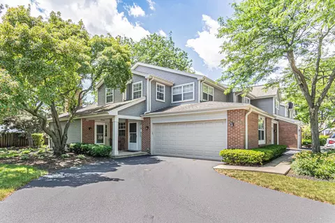 1725 W Orchard Pl #1725, Arlington Heights, IL 60005