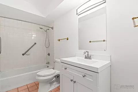 1011 Valewood Rd, Bartlett, IL 60103 photo 12