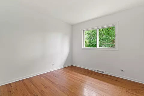 1011 Valewood Rd, Bartlett, IL 60103 photo 10