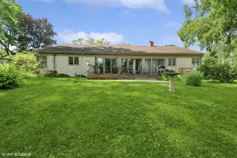 951 E Lincoln Ave, Belvidere, IL 61008