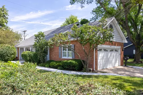 410 E Providence Rd, Palatine, IL 60074